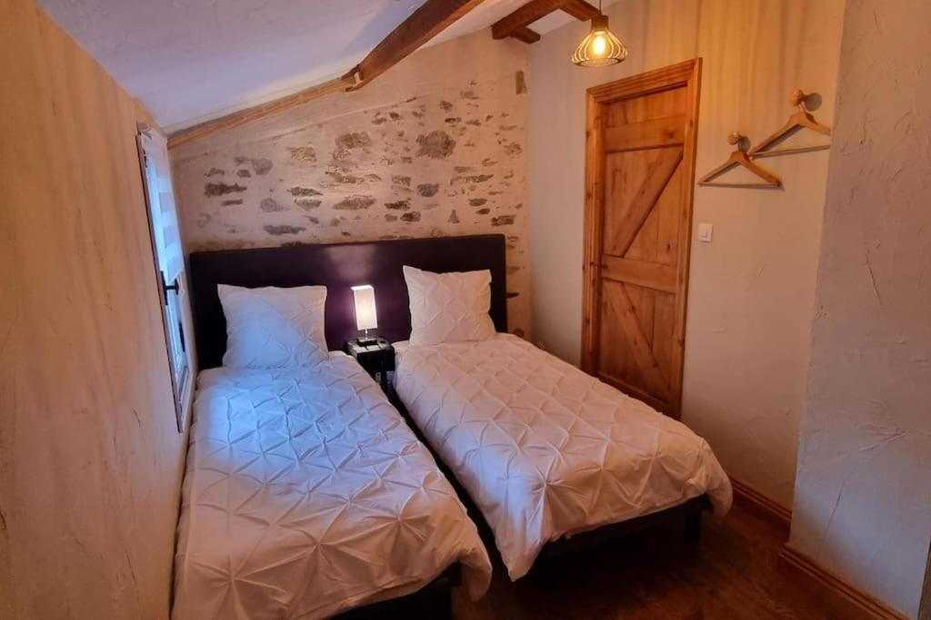Le Pavillon Bleu Vouvant - Gite Maison Extérieur photo